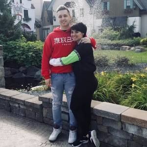 Meet your Posher, Zack